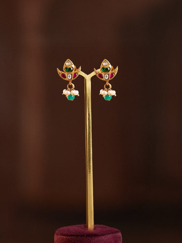 Unthoozh Earring