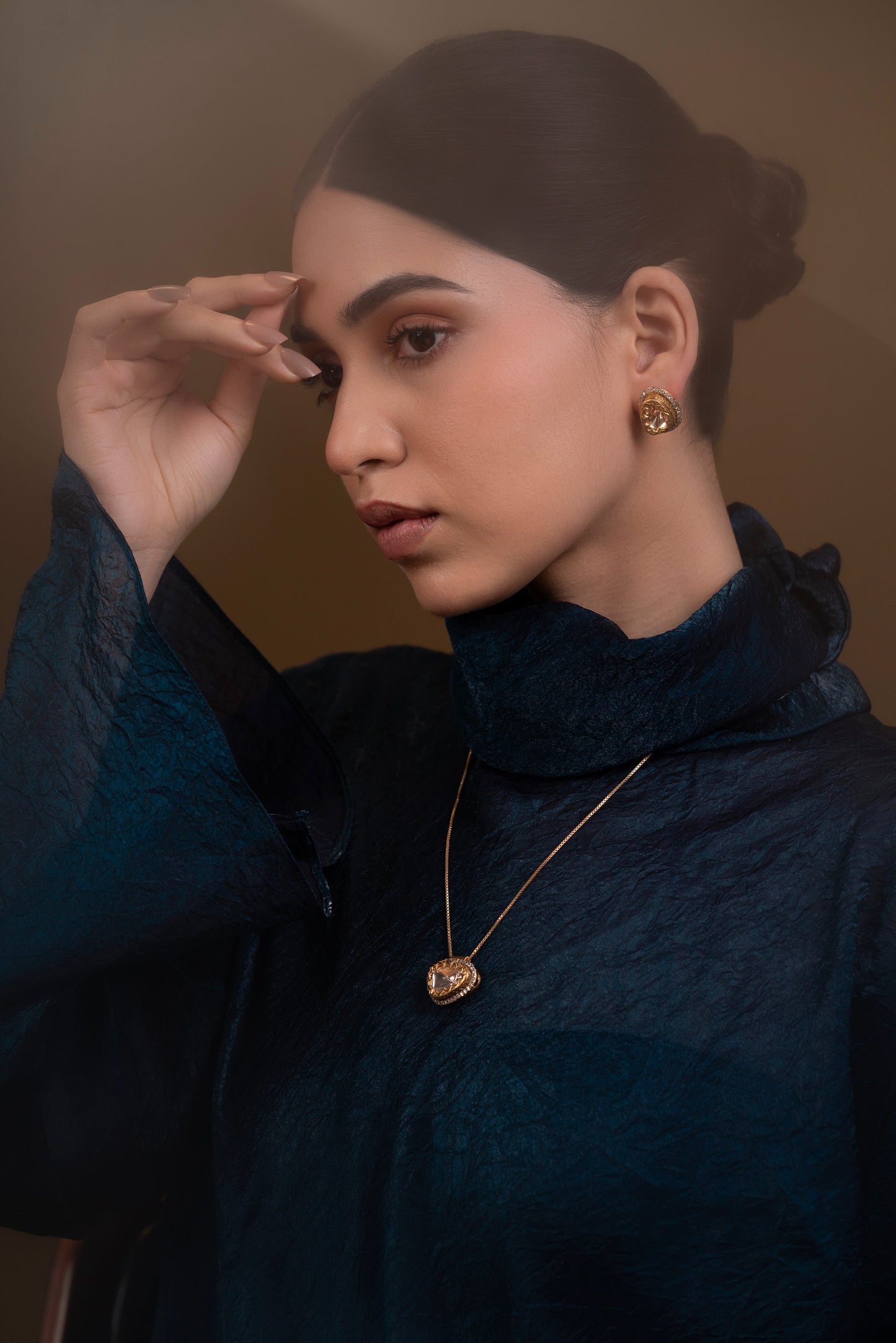 Elaria Neckwear set