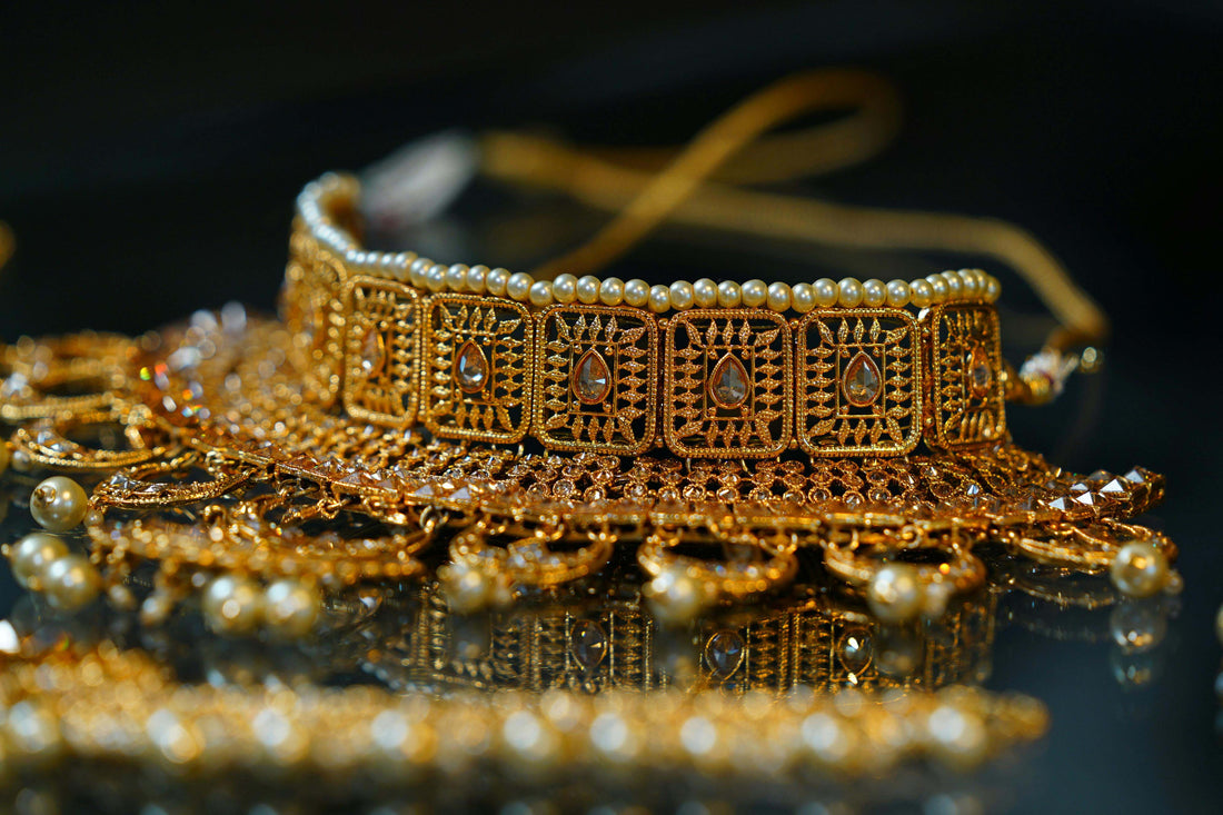 Kundan vs Polki: What's the Difference & Which One Suits You Best?