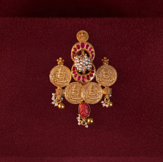 Valimai Pendant