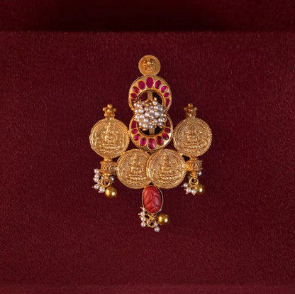 Valimai Pendant