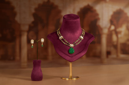 Nithilam Neckwear Set