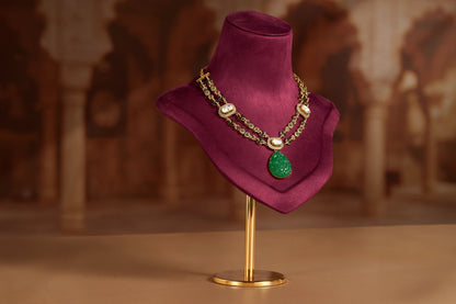 Nithilam Neckwear Set