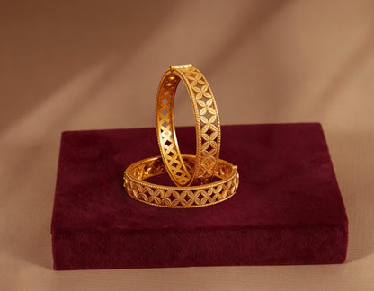 Vidiyal Bangle