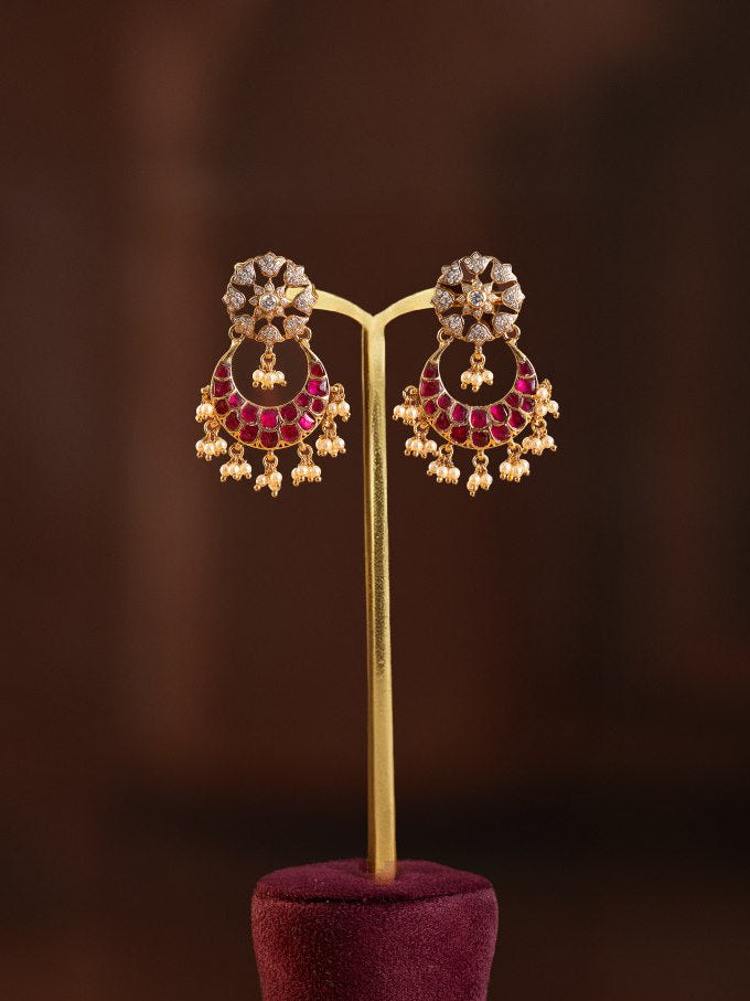 Oviyam Earring