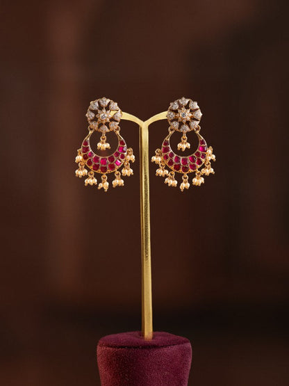 Oviyam Earring
