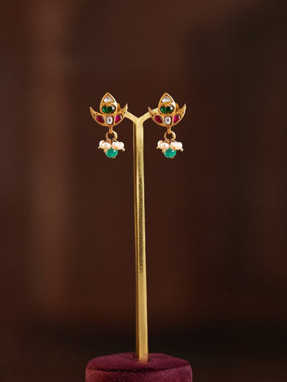 Unthoozh Earring