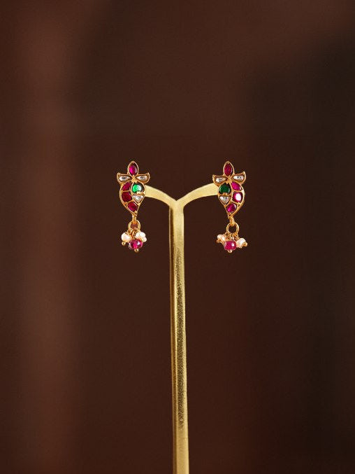 Maandhalir Earring