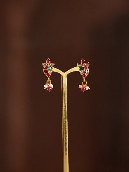 Maandhalir Earring