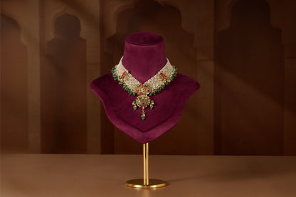 Adhya Choker