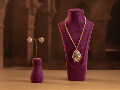 Nenaivu Neckwear Set