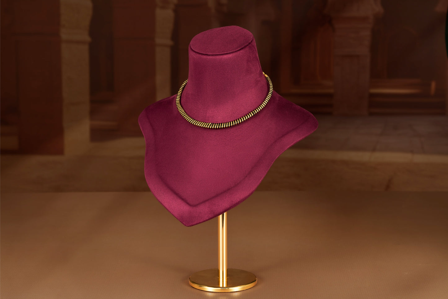 Ninaivu Choker
