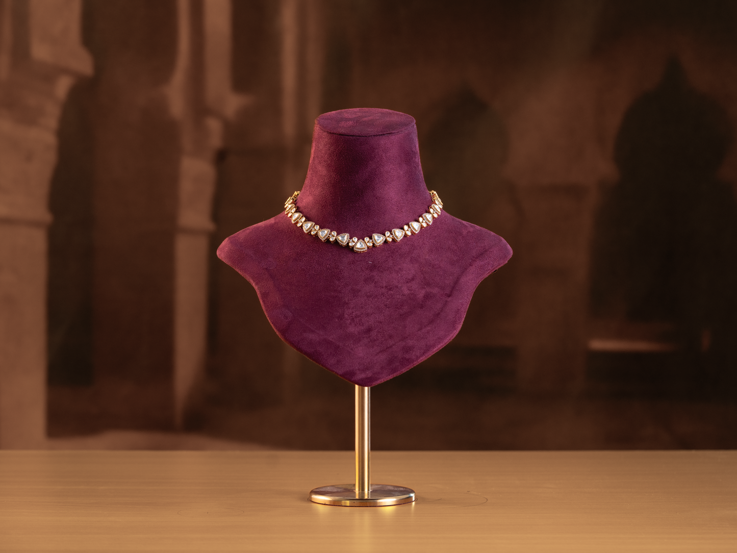 Nilavoli Neckwear Set