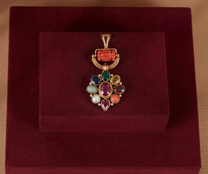 Navarathna Pendant
