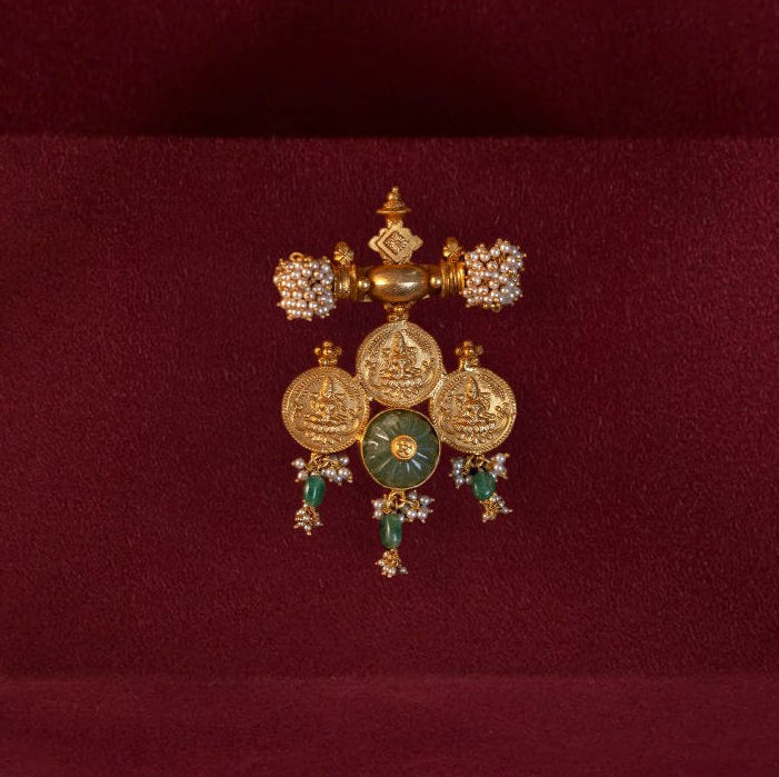 Vaiyagam Pendant