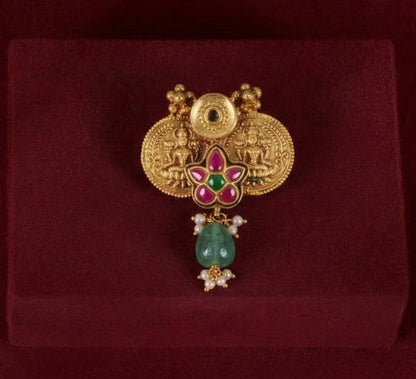 Kazhai Pendant