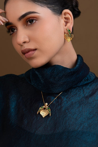 Matilda Neckwear set