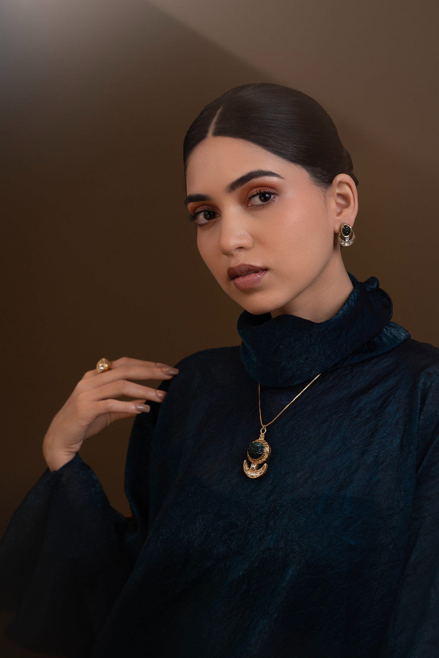 Noelle Neckwear Set